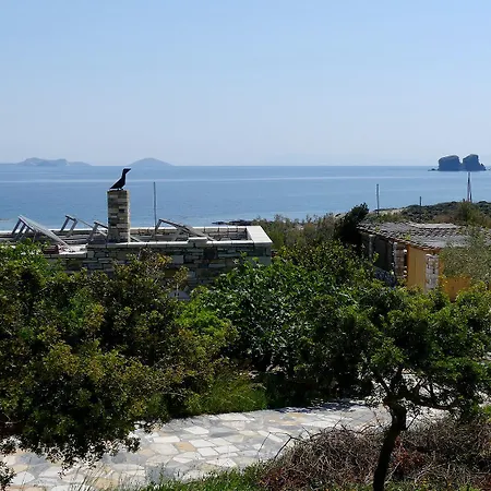 Traditional Stone-built Azalas شقة